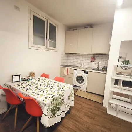 Free Breakfast- Cozy In The Heart Of 公寓 *